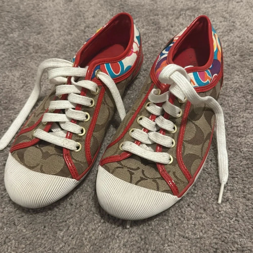 Coach Zorra Signature C Canvas Logo Red Khaki Brown
Sneakers Tennis Shoes 7. - Picture 1 of 9